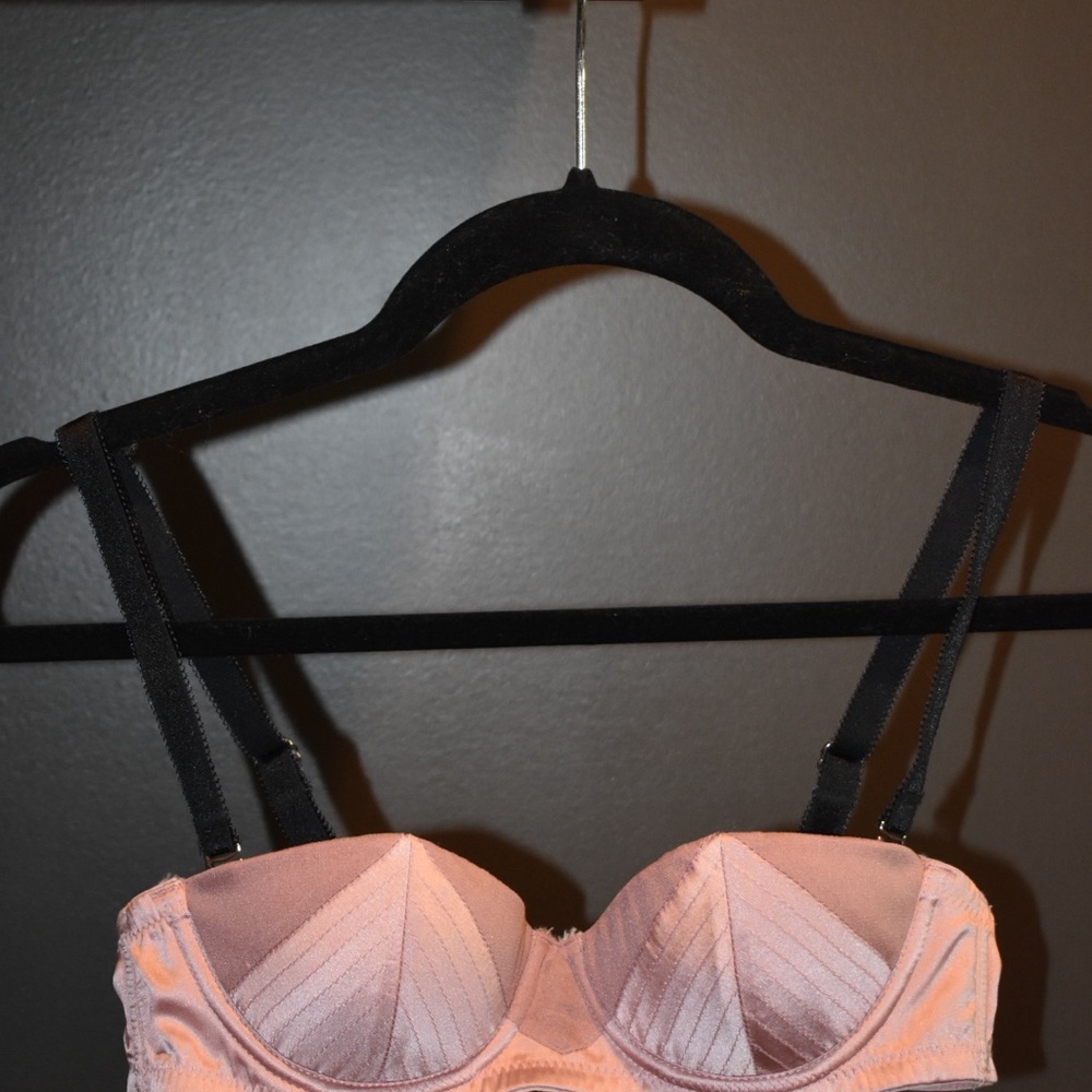 Top Stitch Convertible Bra-Rose Pink Black